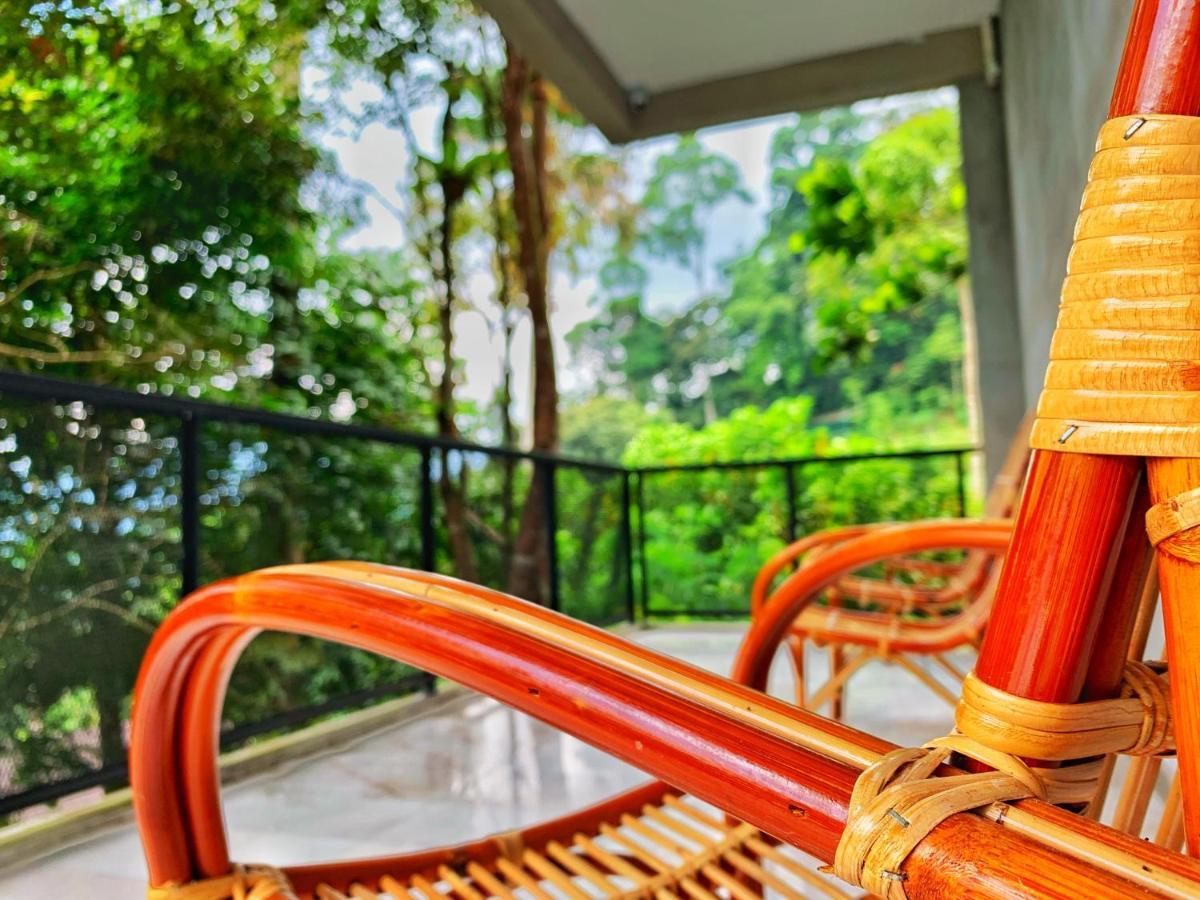 Harmony Valley Retreat Bukit Tinggi Exterior photo